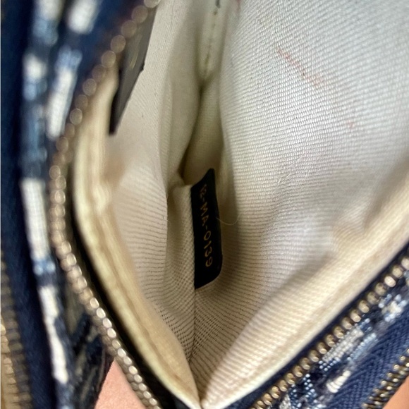 💯Authentic Christian Dior Triple Zip Crossbody Bag - Picture 8 of 10